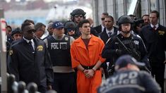 Mangione fue trasladado a Nueva York. Mangione fue trasladado a Nueva York.