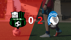 atalanta fue superior y vencio por dos goles a sassuolo en el estadio mapei stdm. citta del tricolore