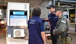 El Gobierno endureció las normas referentes a los inmigrantes.