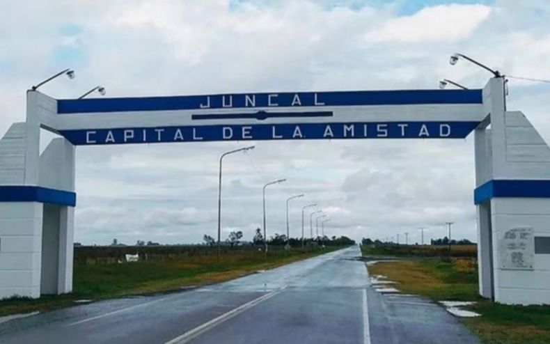 Juncal fue declaraca Capital Provincial de la Amistad en 1983.