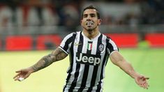 El tierno festejo de Carlitos Tevez luego del nacimiento de su tercer hijo El tierno festejo de Carlitos Tevez luego del nacimiento de su tercer hijo