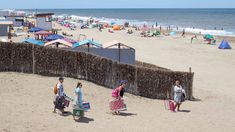 Según el intendente de Villa Gesell, Gustavo Barrera, la actual temporada de verano es una de las mejores de los últimos tiempos. Según el intendente de Villa Gesell, Gustavo Barrera, la actual temporada de verano es una de las mejores de los últimos tiempos.