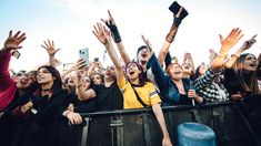 Más de 300 mil personas ya tienen sus tickets para el festival. Más de 300 mil personas ya tienen sus tickets para el festival.