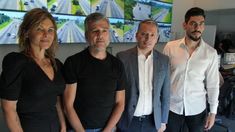 Fernando Gray, Facundo Moyano y Juan Zabaleta se reunieron en el Centro de Monitoreo de Aubasa. Fernando Gray, Facundo Moyano y Juan Zabaleta se reunieron en el Centro de Monitoreo de Aubasa.