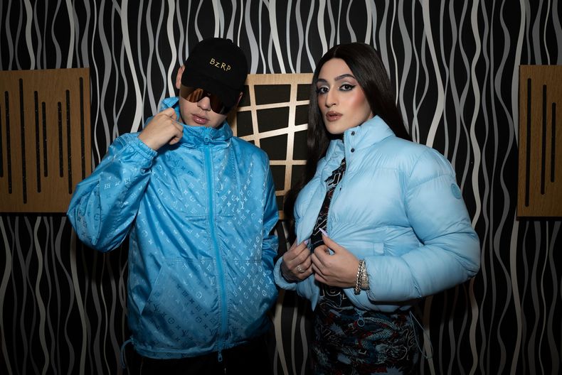 Bizarrap colaboró con Villano Antillano en el mes del orgullo.