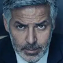Guillermo Zapata dirige un local gastronómico con decenas de empleados y capacidad para cientos de personas en Hollywood.