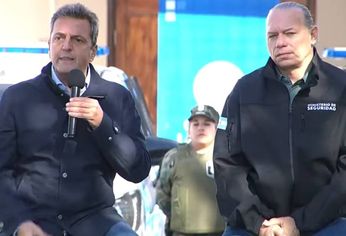 Berni junto a Massa en un acto en 2022. Berni junto a Massa en un acto en 2022.