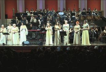 Las elegidas fueron ovacionadas por tres mil personas en el Colón