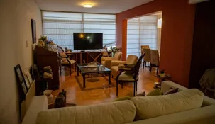 El departamento de Manuel Adorni en La Plata. El departamento de Manuel Adorni en La Plata.