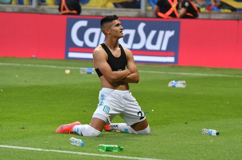 Alcaraz festeja un gol en uno de sus mejores partidos