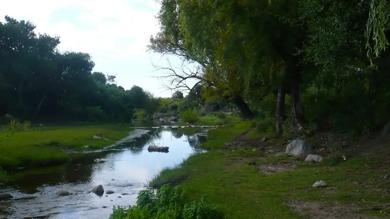 Córdoba suma un destino con identidad propia donde la naturaleza y las tradiciones conviven en un entorno serrano.