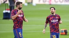 Piqué sería el responsable de la salida de Messi del Barcelona. Piqué sería el responsable de la salida de Messi del Barcelona.