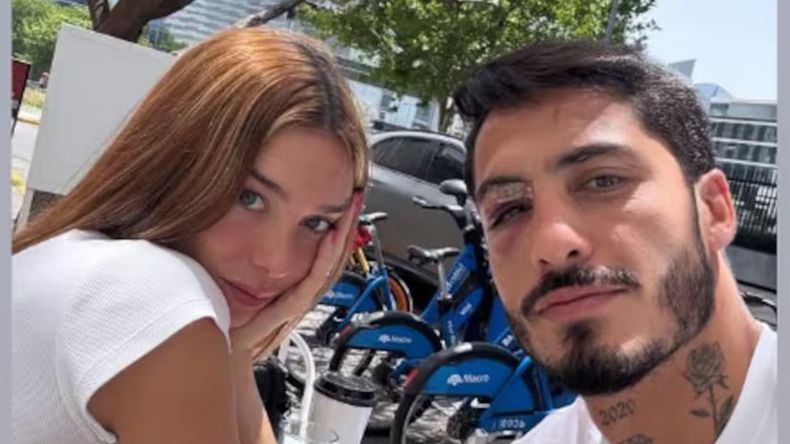 Figal publicó la foto y solo etiquetó a Celasco, quien luego la replicó, oficializando el vínculo.