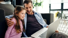 ANSES entrega la AUH con refuerzos. ANSES entrega la AUH con refuerzos.