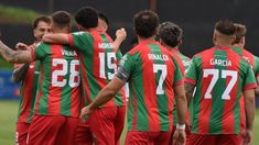 El club en el que juega este ex Boca acaba de descender a la C. El club en el que juega este ex Boca acaba de descender a la C.