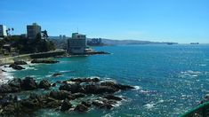 Este país ofrece muy buenas experiencias que involucran a sus playas y ciudades con precios razonables en hospedaje y traslados.