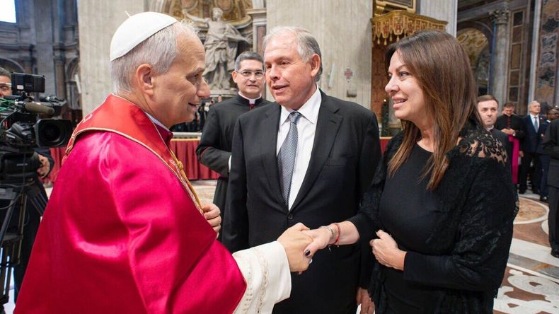 Pettovello y Werthein saludaron al Papa en nombre del Gobierno argentino.