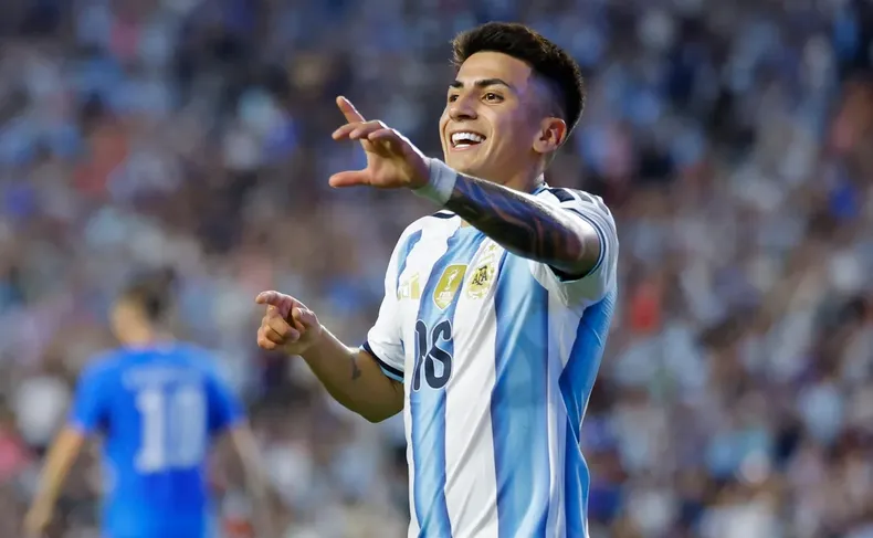 Thiago Almada es&nbsp; nuevo refuerzo de River.&nbsp;