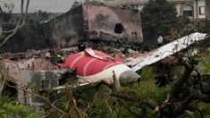 Owen Jackson debía viajar en el vuelo que se estrelló al minuto de despegar, pero decidió modificarlo.