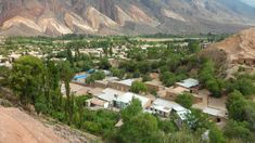 A 2.383 metros sobre el nivel del mar, este pueblo ofrece una perfecta combinación de historia, cultura y naturaleza. A 2.383 metros sobre el nivel del mar, este pueblo ofrece una perfecta combinación de historia, cultura y naturaleza.