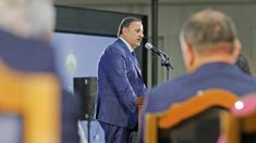 Ricardo Quintela, gobernador de La Rioja. Ricardo Quintela, gobernador de La Rioja.