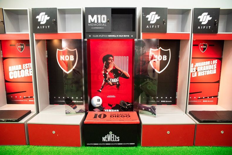 El espacio que recuerda a Maradona en Newell's. 
