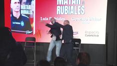 El momento de la agresión a Rubiales. El momento de la agresión a Rubiales.