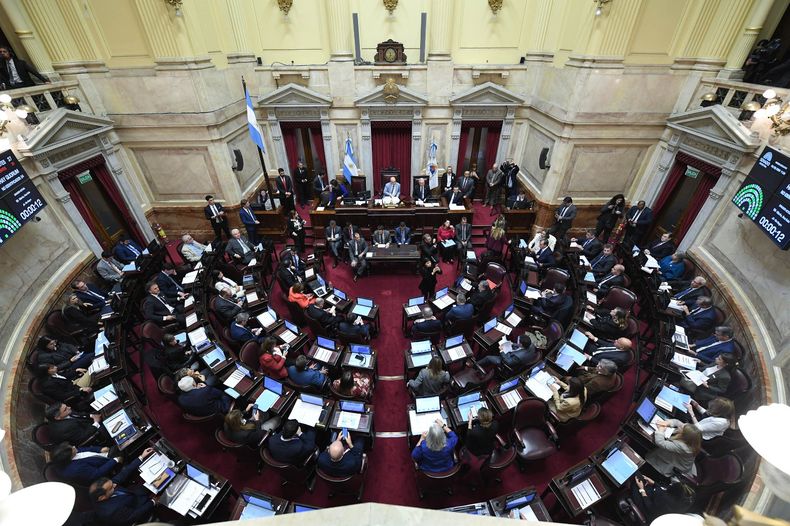 El Senado se apresta a salir de la inactividad.