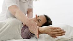 Todos los 13 de abril se celebra el Día del Kinesiólogo. Todos los 13 de abril se celebra el Día del Kinesiólogo.