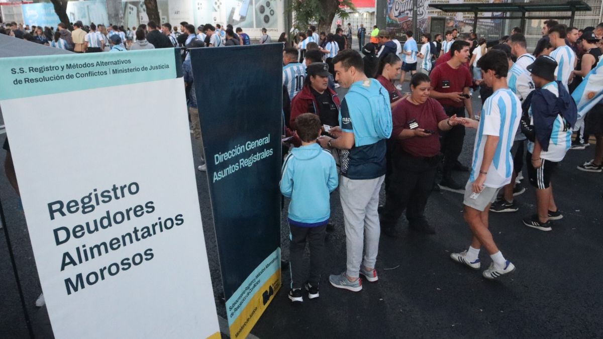 Mundial 2026: los hinchas argentinos que sean deudores alimentarios no podrán ingresar a los estadios