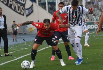 Liga de Quito vence en penales a Fortaleza y gana su 2da. Copa Sudamericana  - Los Angeles Times