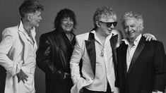 La emblemática banda de rock corona su Última Ceremonia Tour. La emblemática banda de rock corona su Última Ceremonia Tour.