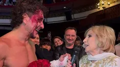 Nico Vázquez y Mirta Legrand en el teatro Lola Membrives. Nico Vázquez y Mirta Legrand en el teatro Lola Membrives.
