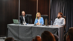 Verónica Magario presentó los lineamientos de la Ley de Presupuesto 2023 bonaerense, acompañada por Pablo López y Federico Otermín.