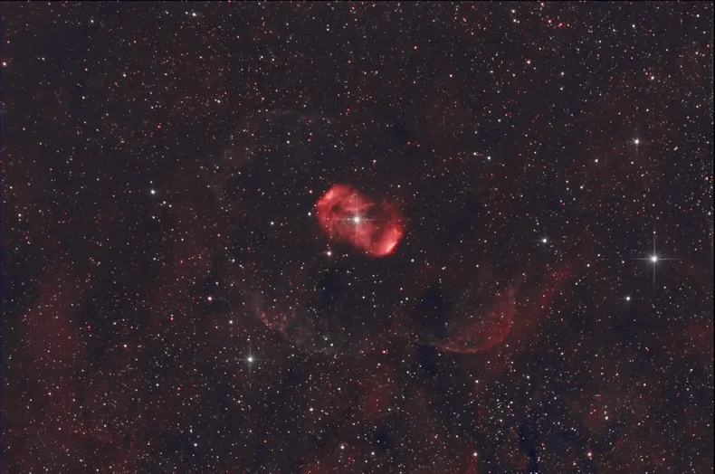Importante descubrimiento: astrónomos develan el misterio de la nebulosa Huevo del Dragón