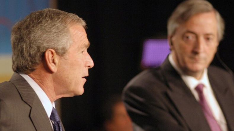 George W. Bush y Néstor Kirchner. Tiempos de otra relación con los Estados Unidos.