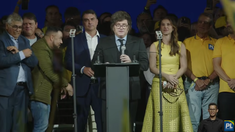 Javier Milei viajó a Brasil a dar su apoyo a la candidatura presidencial de Flávio Bolsonaro.