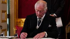 La coronación de Carlos III será el 6 de mayo en Londres. La coronación de Carlos III será el 6 de mayo en Londres.