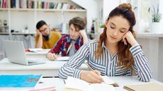 Personas más estudiosas Personas más estudiosas