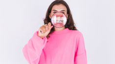 Beneficios de usar bicarbonato de sodio y sal para combatir el sarro y evitar problemas dentales graves. Beneficios de usar bicarbonato de sodio y sal para combatir el sarro y evitar problemas dentales graves.