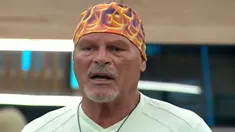 Alfa expuso a la producción y reveló información. Alfa expuso a la producción y reveló información.