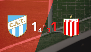 Atlético Tucumán gana por penales a Estudiantes