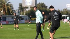 El DT deberá ver cómo los reemplaza. El DT deberá ver cómo los reemplaza.