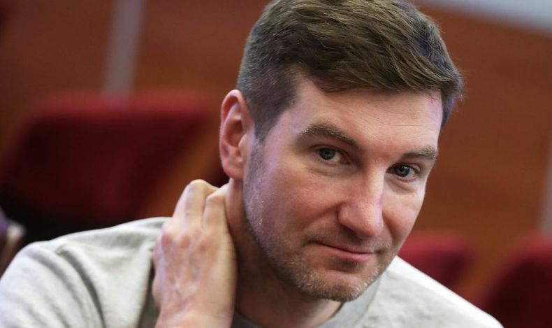 AntonKrasovsky fue suspendido por pedir&nbsp; ahogar y quemar niños ucranianos