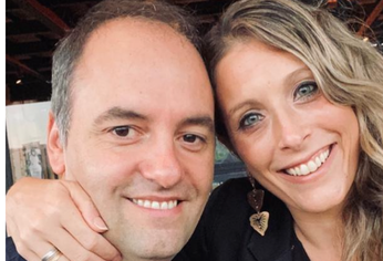 Manuel Adorni y su esposa Bettina Angeletti. Manuel Adorni y su esposa Bettina Angeletti.