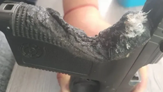 El efectivo fue sumariado y suspendido durante algunos días. El efectivo fue sumariado y suspendido durante algunos días.