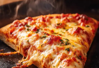 Pizza del día anterior: con un sencillo método casero es posible recalentarla y recuperar una masa firme y un queso nuevamente fundido.