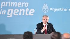 El Jefe de Estado en el Museo del Bicentenario. El Jefe de Estado en el Museo del Bicentenario.