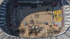El Azteca busca convertirse en el primer estadio en ser sede de tres aperturas de mundiales. El Azteca busca convertirse en el primer estadio en ser sede de tres aperturas de mundiales.