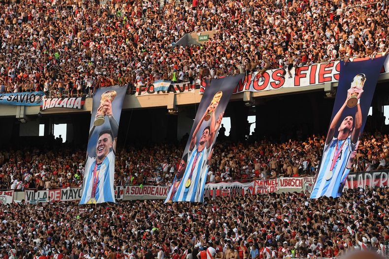 Parte del homenaje de River a los campeones del mundo.